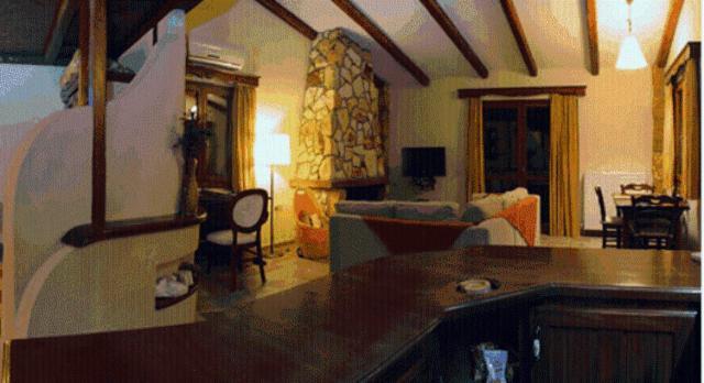Apolithomeno Dasos Holiday Villas Near Alexandroupolis Lefkimmi  Bilik gambar